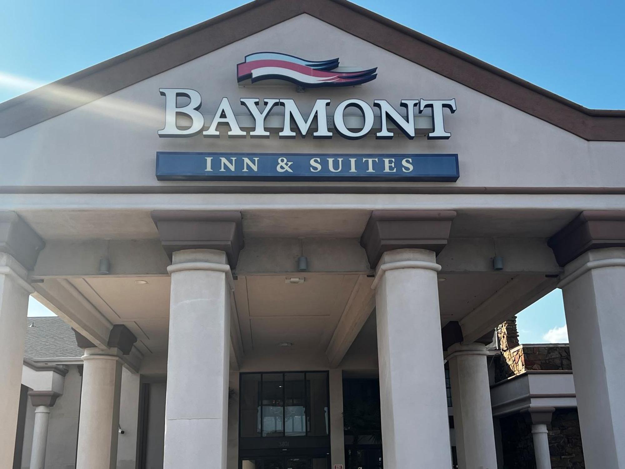 Baymont By Wyndham Port Arthur - Groves Area Exterior foto